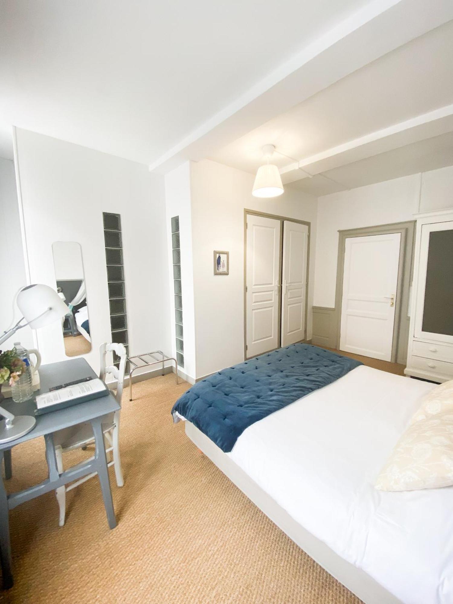 לס אנדליס Chambres D'Hotes La Villa Alienor מראה חיצוני תמונה