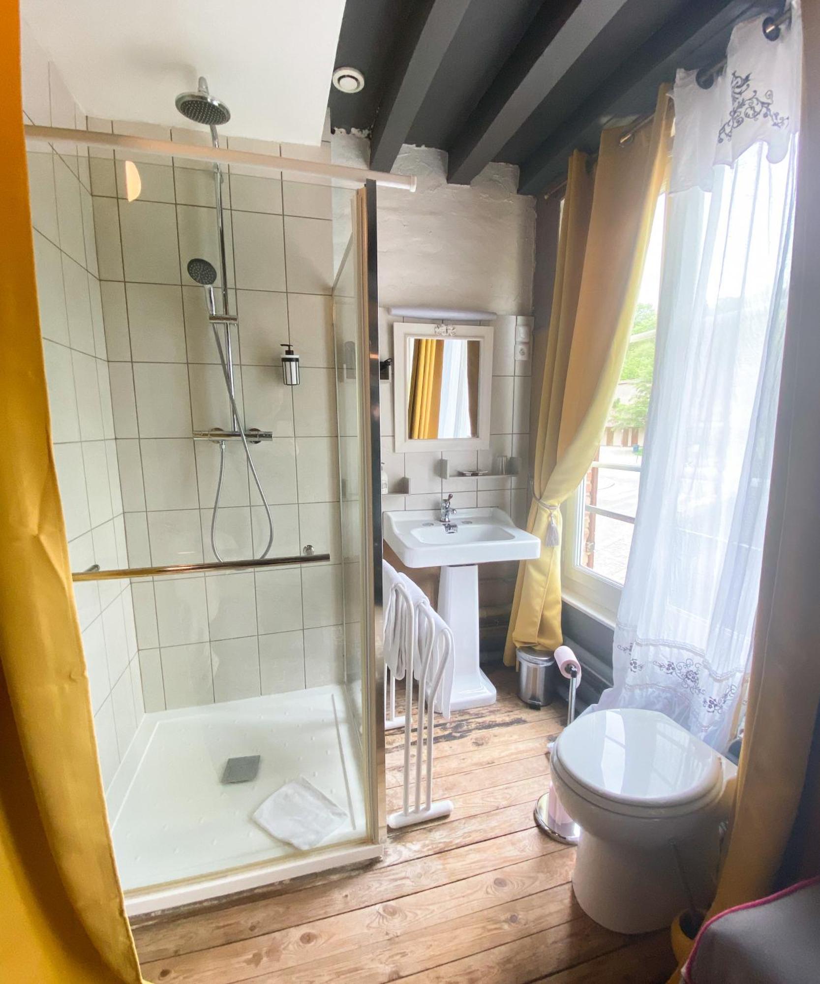 לס אנדליס Chambres D'Hotes La Villa Alienor מראה חיצוני תמונה