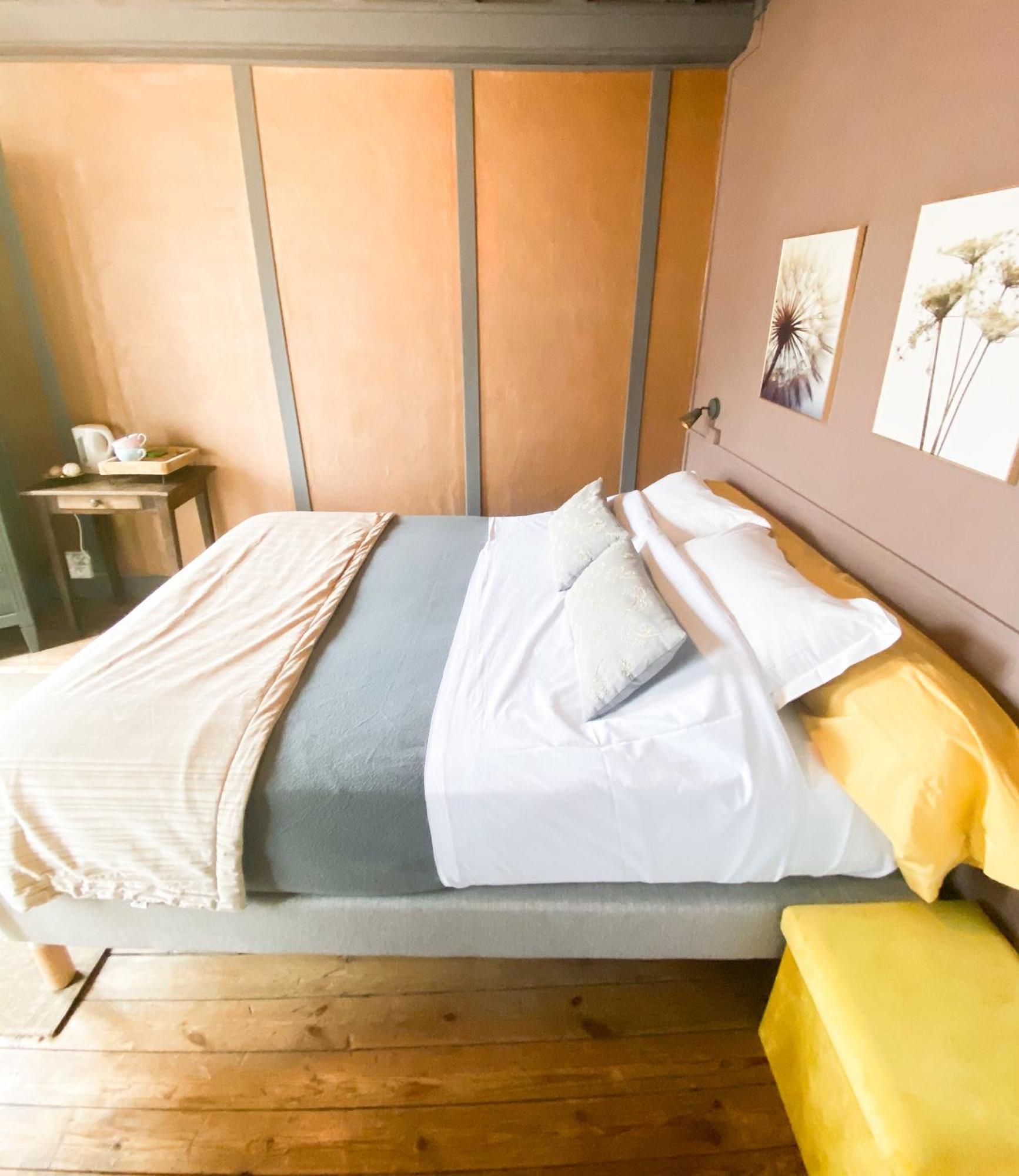 לס אנדליס Chambres D'Hotes La Villa Alienor מראה חיצוני תמונה